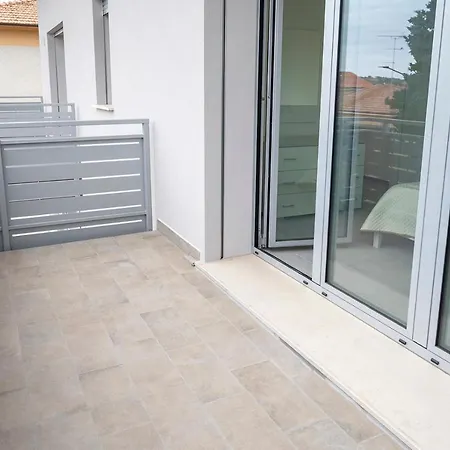 Se028 - Mondolfo, Bilocale Al Primo Piano Con Balcone E Aria Condizionata Lejlighed
