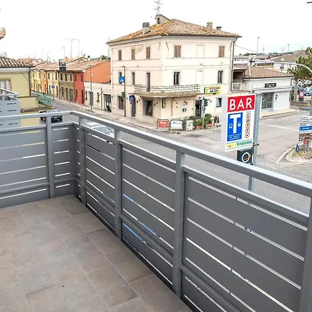 Appartement Se028 - Mondolfo, Bilocale Al Primo Piano Con Balcone E Aria Condizionata
